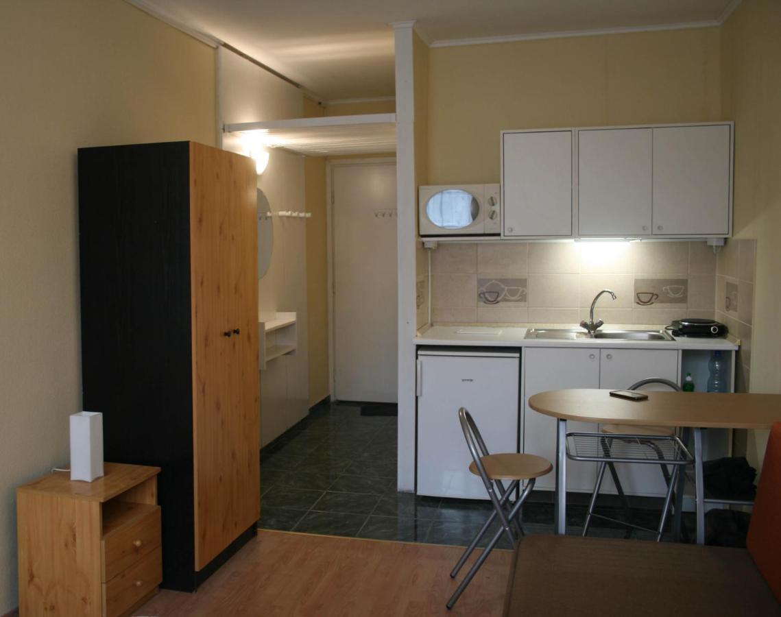 Victor Hugo Central Apartment 布达佩斯 外观 照片